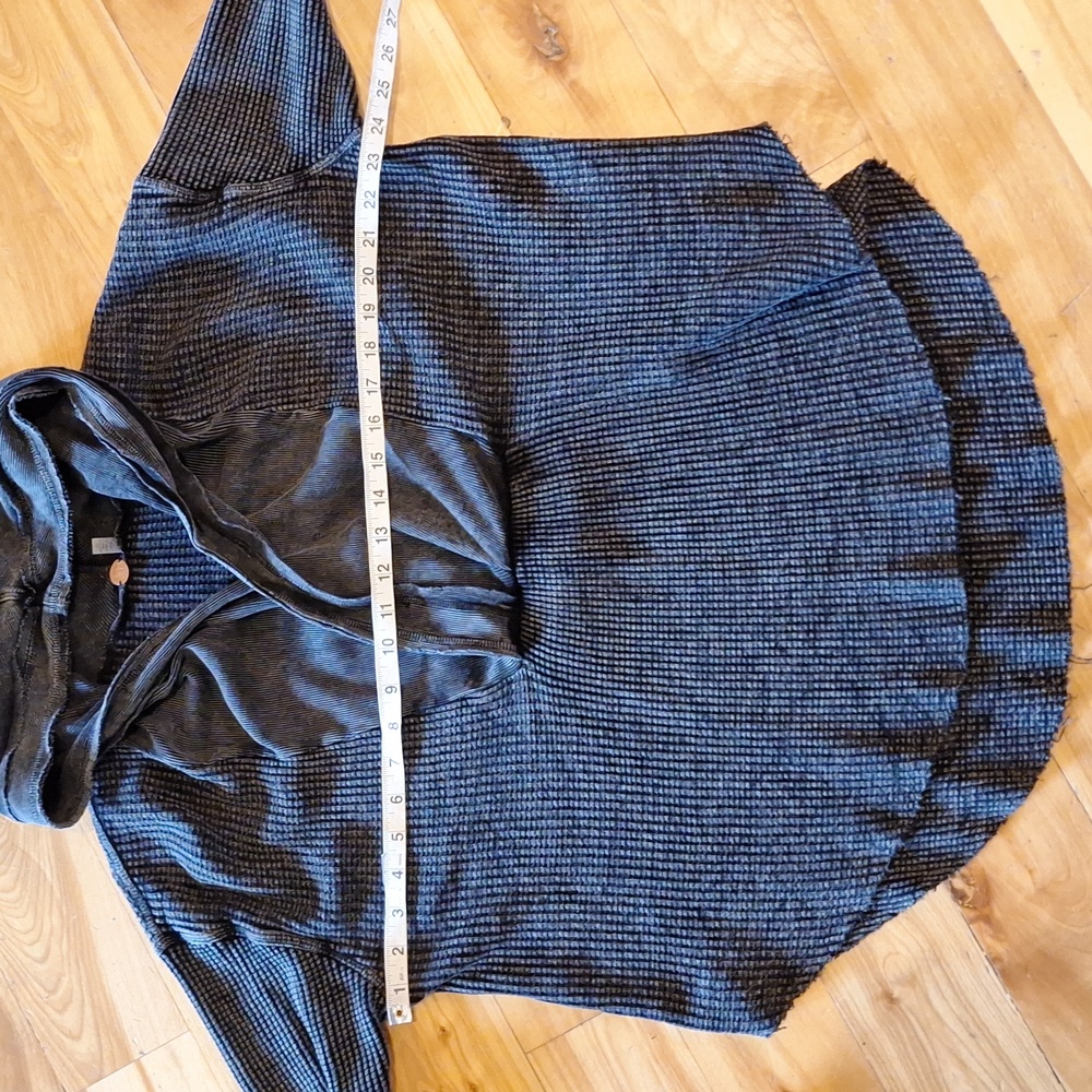 Free People FP One Axel Hoodie Wrap Front Waffle Knit Swratshirt Sz M Oversized - Picture 9 of 10